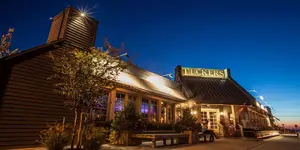 A restaurant Review of Tuckers Tavern, LBI, NJ