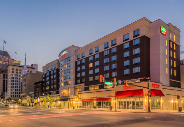 Newark Courtyard Marriot Newark Courtyard Marriot