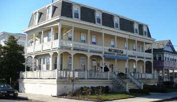 Carriage House Inn Carriage House Inn
