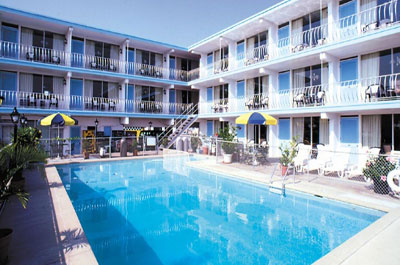 Quebec Motel By The Sea