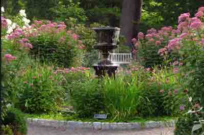 Van Vleck House & Gardens